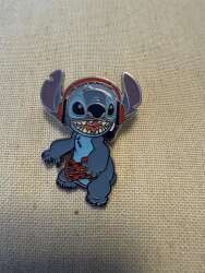 110068 - Lilo & Stitch - Gamer Stitch with Headset and Controller - Loungefly alternate image