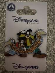 111331 - A Goofy Movie 30th Anniversary - Goofy et Max - Disneyland Resort Paris alternate image