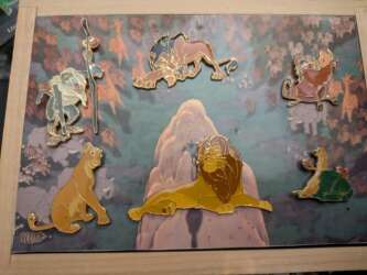 'The Lion King Pin Collection Wood Box Set - 6 Lion King Pin Set - MLT'