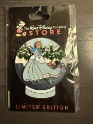 'A Jolly Holiday on the Lot - Winter Memories - Cinderella - DEC'