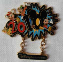 '2010 Dated Year Pins - 2010 Disneyland Paris dangle pin - DLP'