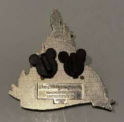 111523 - Disneyland Paris Castle - Walt Disney Imagineering alternate image