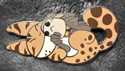 Loth Cat with Porg Toy Fantasy Pin by Hans Pins