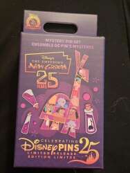 111594 - Emperor's New Groove 25th Anniversary Llama Mystery Collection - Kuzco as Llama alternate image