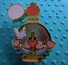 111621 - BoxLunch - Princess Liquid Glitter Filled Perfume Bottle Blind Box - Snow White - Disney Licensed alternate image