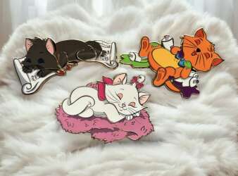 'Fantasy Pin Series: Darla's Fairy Tails - Sleepy Babes - Aristocats - FSY'