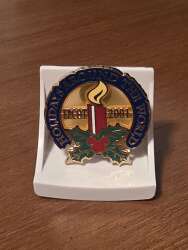 'Epcot Holidays Around The World - Holidays Around the World- Candle with Holly- Epcot 2001 - WDW'