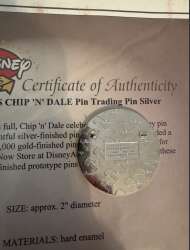 111960 - Disney Auctions - Chip and Dale Pin Trading - Silver Back - Disney Auctions alternate image