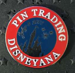 Disneyana Pin Trading July 4, 2001 Pin (d9)