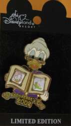 112073 - Grandparents Day 2002 - Grandma Duck - Disneyland Resort alternate image