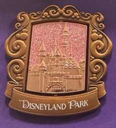 'Disney Artist Collection by Jes Willis - Disneyland Park - Maleficent - DLR'