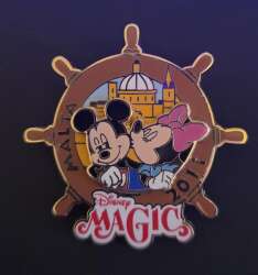 DCL Mediterranean Cruise 2011: Mickey and Minnie in Malta