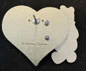 112356 - Winnie the Pooh - Winnie denim heart alternate image