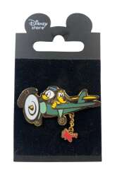 112430 - Fun Ride - Donald Duck and Pluto Airplane Ride - Disney Store Japan alternate image