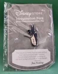 112506 - Imagination Parks 2010 - Tinker Bell Silhouette (IP 2010) - Disney Store US
