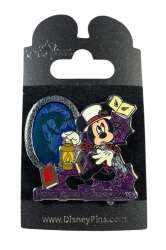 112507 - Halloween 2012 - Mickey Mouse with Haunted Mirror and Book - Hong Kong Disneyland alternate image