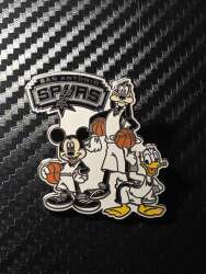 112570 - Unknown Series - Mickey, Donald and Goofy San Antonio Spurs - Disney Licensed