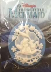 112697 - Ariel - Blue Cameo - Little Mermaid - Disney Store Japan