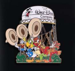 112785 - Walt Disney Company Store Water Tower - The Three Caballeros - Disney Employee Center
