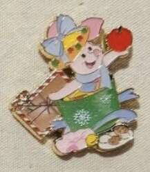 Piglet - Card and Apple