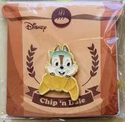 Chip holding Croissant