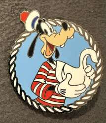 Goofy with swan towel animal