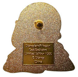 'DLR Cast Member Pin of the Month - Mickey and Minnie - Brave Little Tailor - Cast Exclusive - DLR'