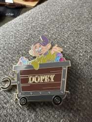 113217 - Pink A La Mode (PALM) - Snow White and the Seven Dwarfs Mine Cart Set - Dopey - Disney Licensed alternate image