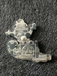 113374 - WDW Hidden Disney Series 2026 Wave A: Holiday - Chip -Summer - Walt Disney World alternate image
