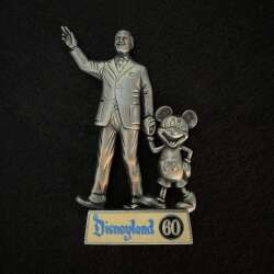 'Disneyland Resort: Diamond Celebration (60th Anniversary) - Sculpted Partners Statue - Jumbo - DLR'