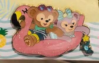 Duffy and ShellieMay Flamingo Pool Floaty