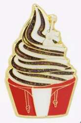 91598 - Disney Pixar Character Soft Serve Glitter - Miguel - Loungefly alternate image