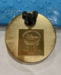 113860 - Compact Mirror - Briar Rose - Sleeping Beauty & Prince Phillip - Disney Store US alternate image