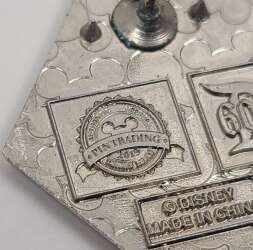 11424 - Disneyland 60th Diamond Celebration Mystery - Mad Hatter - Disneyland Resort alternate image