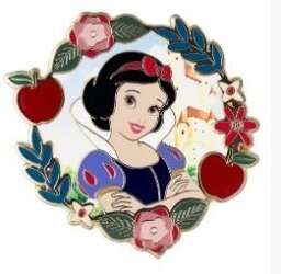 Snow White - Palm Royal Realms