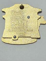 114363 - Find-A-Pin - Goofy pin trade book - Walt Disney World alternate image