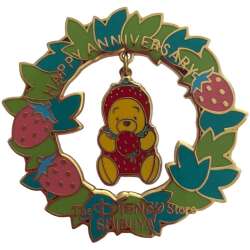 Winnie the Pooh - Strawberry Fruit in Wreath