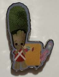 Buckingham Palace Guard Groot