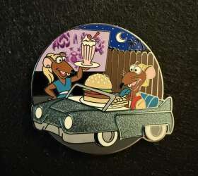 Yolanda & Rizzo at Sci-Fi Dine-In Theater