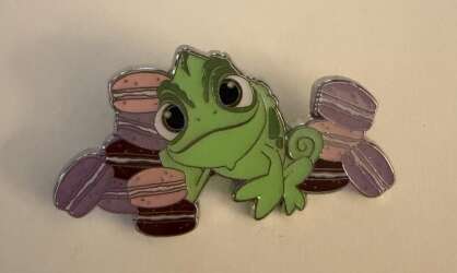 53659 - BoxLunch - Princess Sidekicks & Desserts - Pascal (Rapunzel) - Loungefly alternate image