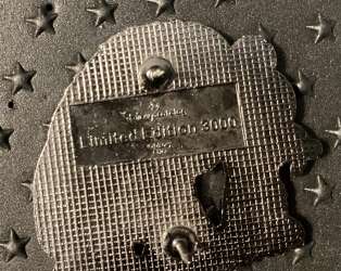 114905 - Disney Catalog - Animated Short Boxed Set - Bear (only) scouting.  Good Scouts - Disney Store US alternate image