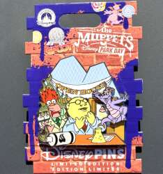 Dr. Bunsen Honeydew and Beaker with Figment