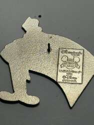 115110 - Disney characters & movies collection - Goofy’s 70th birthday May 25, 1932 - Disneyland Resort alternate image