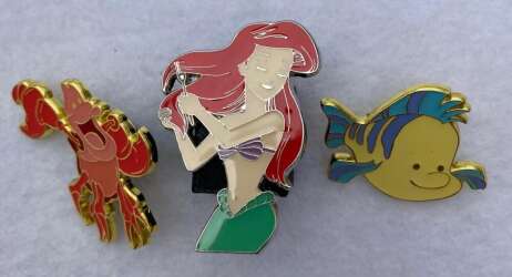 115115 - Bioworld - Bioworld Ariel 3 pin set - Disney Licensed alternate image