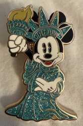 New York Postcard & Pin Set