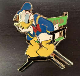 115147 - Disney Series PT52 - Donald Duck - Director's Chair alternate image