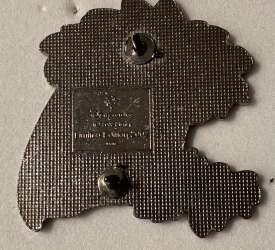 115283 - LILO portrait Disney Catalog.  Head. Garland wreath hula - Disney Store US alternate image