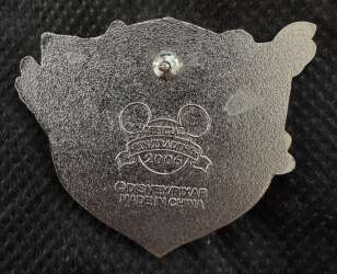 115324 - Toy Story - Little Green Men (LGM) badge alternate image