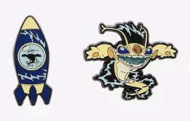 115398 - BoxLunch - Lilo & Stitch Experiment Cousins & Spaceships Blind Box Pin Set - Sparky - Only - Loungefly alternate image