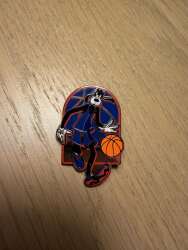 Goofy Playing Basketball